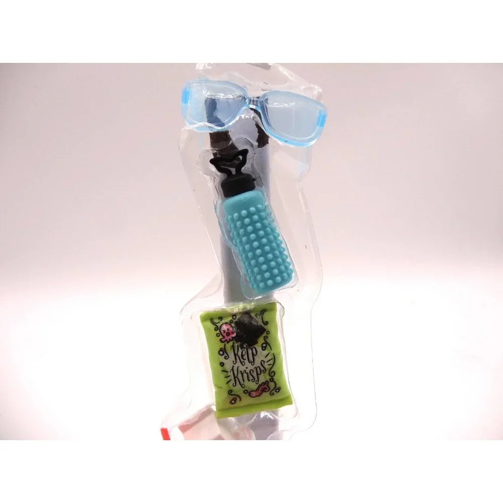 Monster High Lagoona Blue Accessories Swim Suit Glasses‎ Drink Bottle more